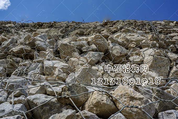 護(hù)坡雷諾護(hù)墊報(bào)價(jià)、生產(chǎn)廠家13131891918