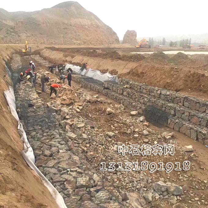 護(hù)堤鉛絲籠，護(hù)岸鉛絲籠13131891918